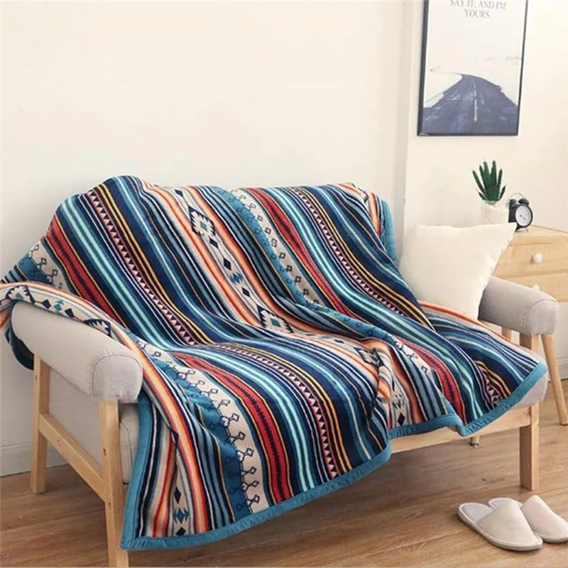 Plaid pour Canapé en Flanelle Douce Mansi