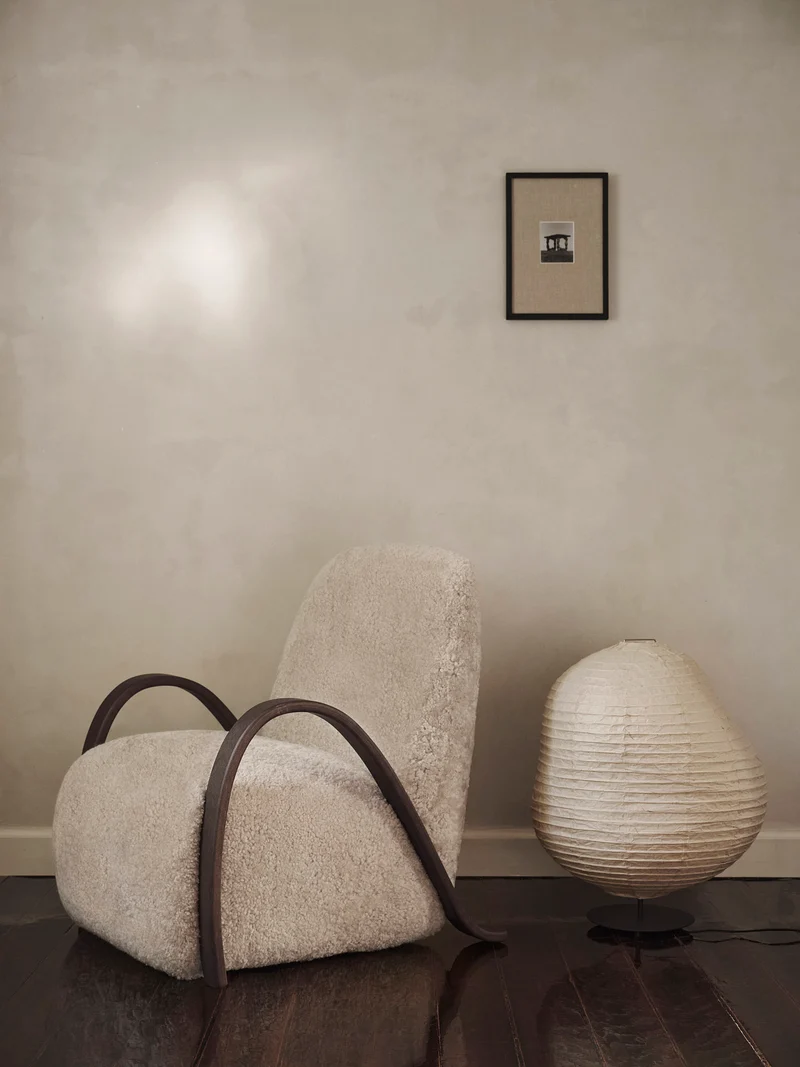 Buur Lounge Chair - Sheepskin - Moonlight
