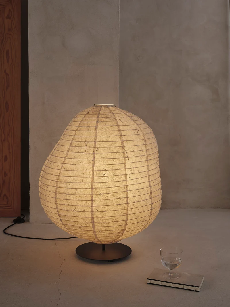 Kurbis Floor Lamp - Low - Black/Natural