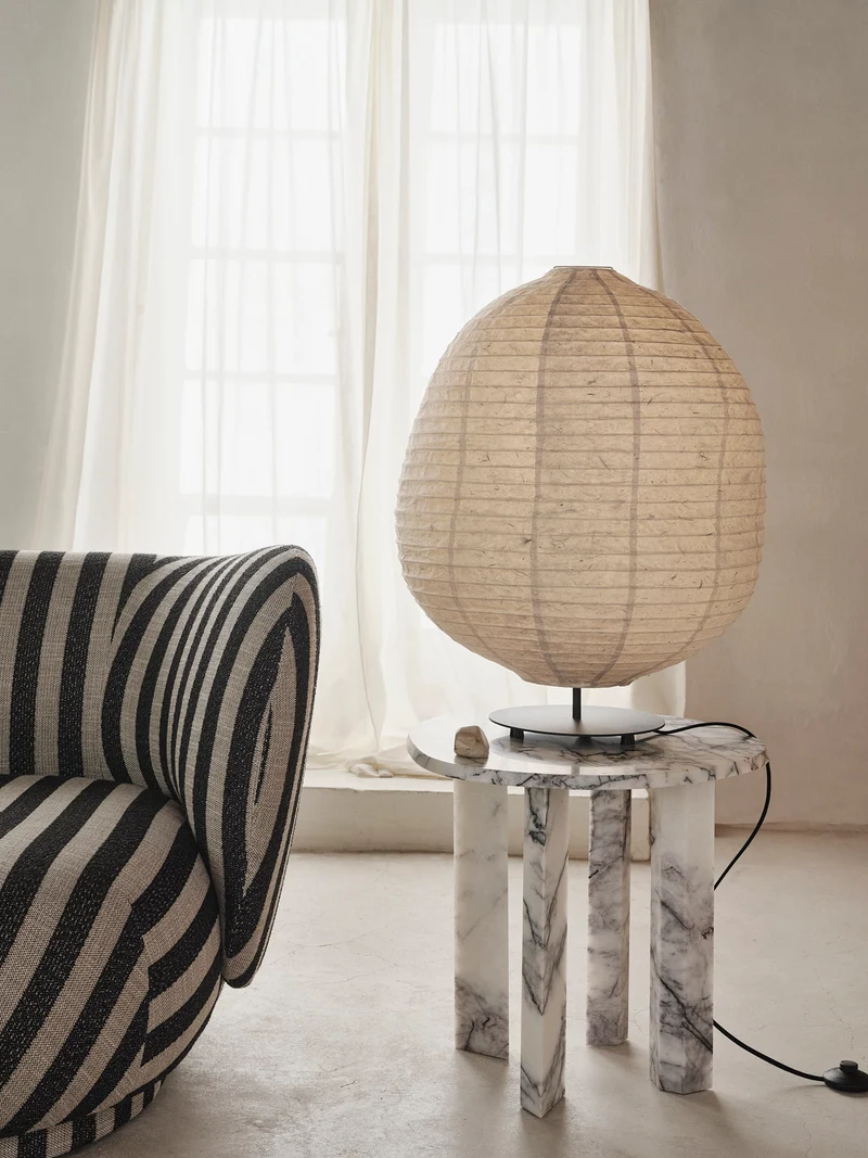 Kurbis Floor Lamp - Low - Black/Natural