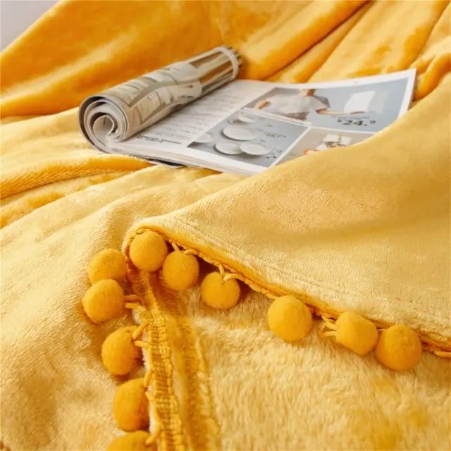 Plaid Canapé en Flanelle Jaune à Pompons