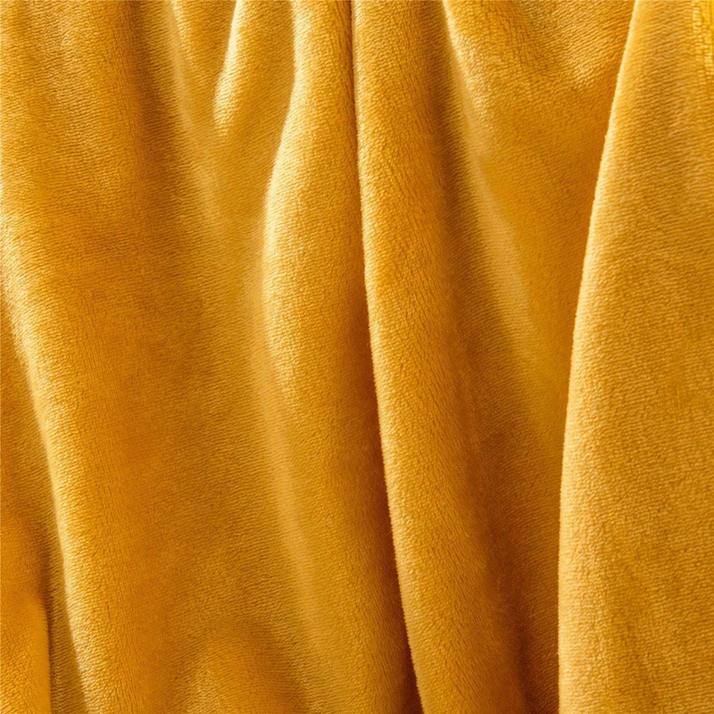 Plaid Canapé en Flanelle Jaune à Pompons