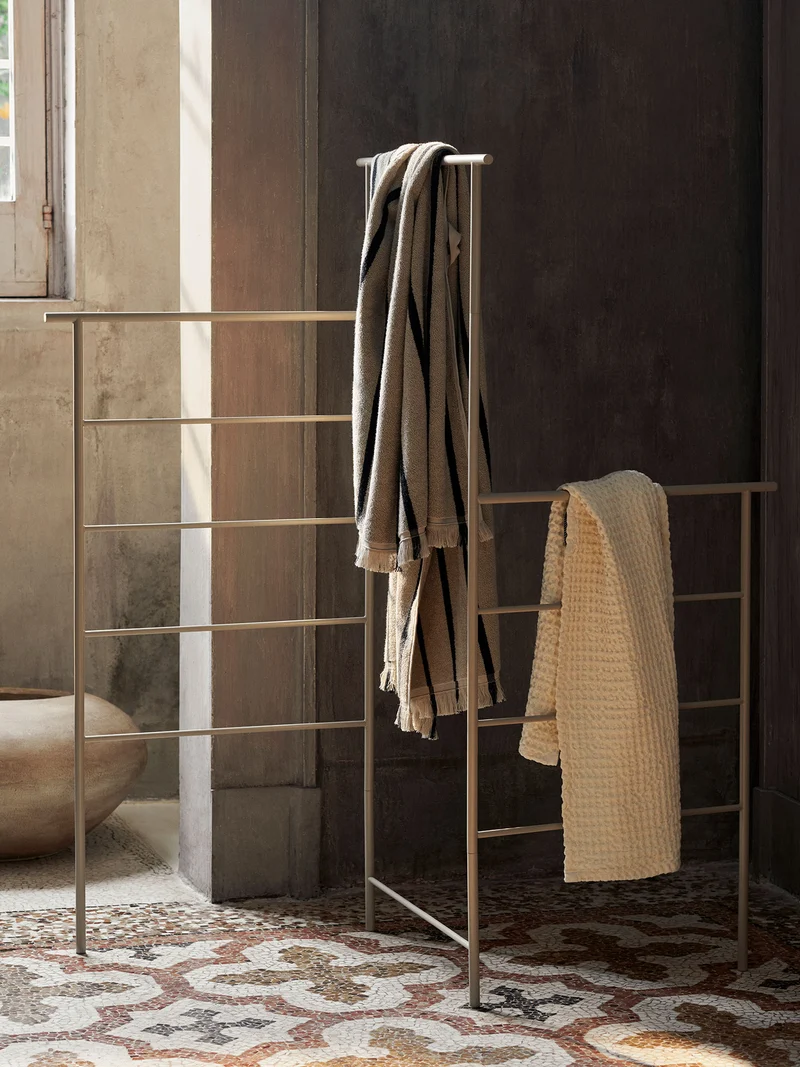 Dora Clothes Stand - Cashmere