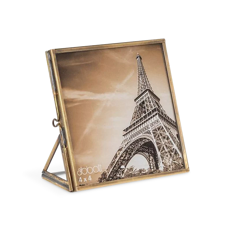 Candid - Picture frame minalist