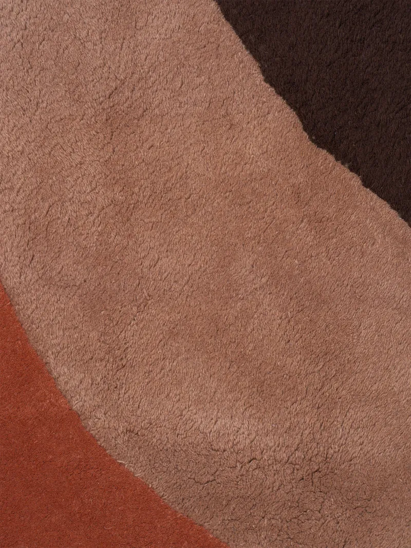 View Tufted Rug - Red Brown