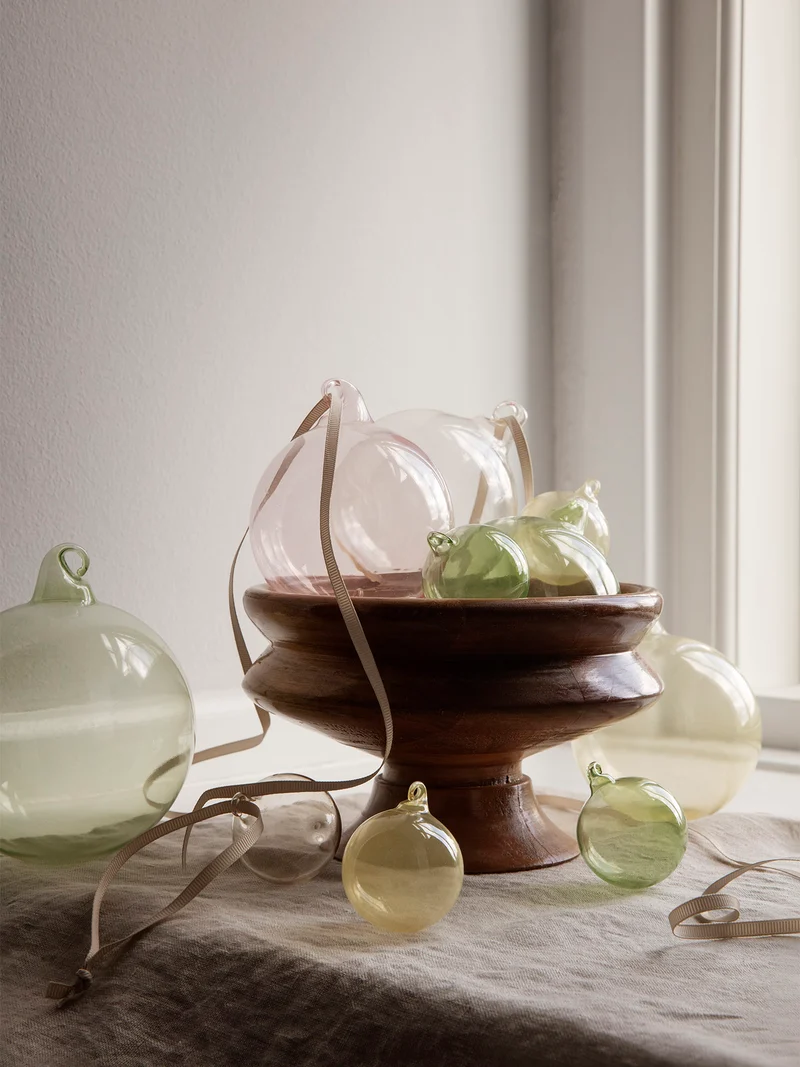 Glass Baubles - L - Set of 4 - Mixed Light