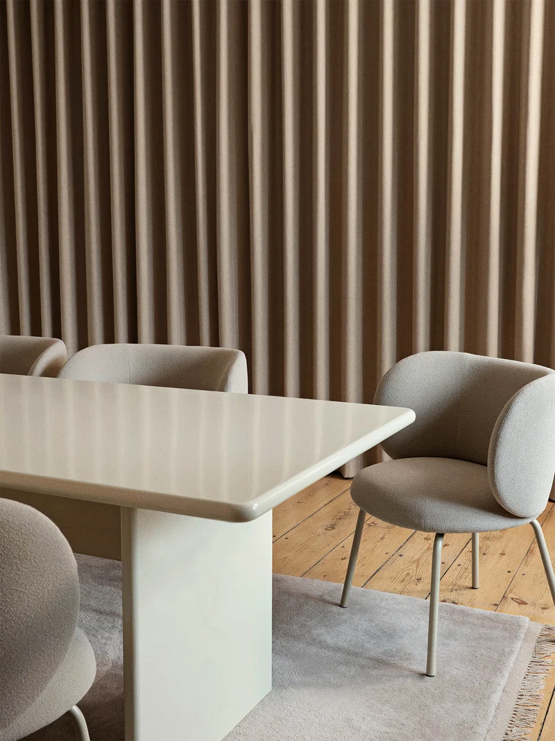 Rink Dining Table - 200 x 90 - Eggshell