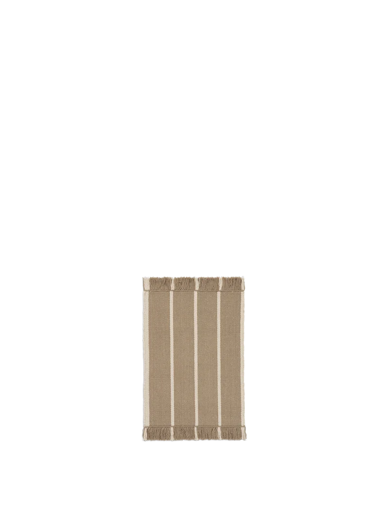 Calm Kelim Mat - Dark Sand/Off-White