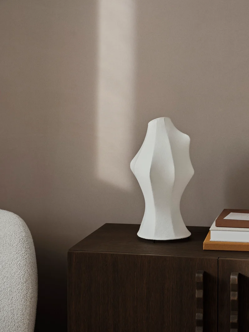 Dae Table Lamp - White