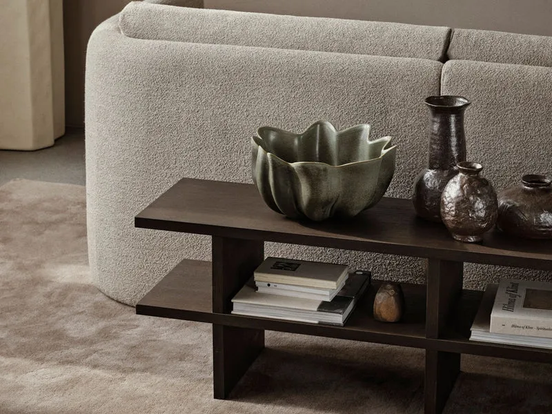 Kona Bench - Dark Stained Oak