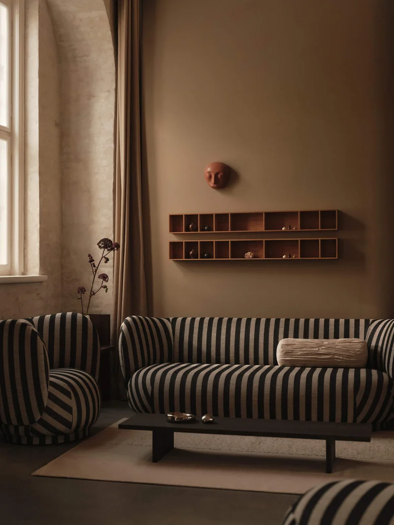 Bon Shelf - Long - Oiled Oak