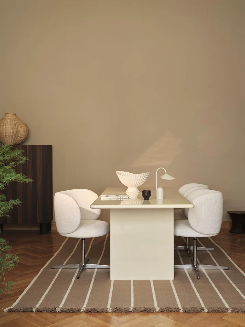 Calm Kelim Rug - Dark Sand/Off-White