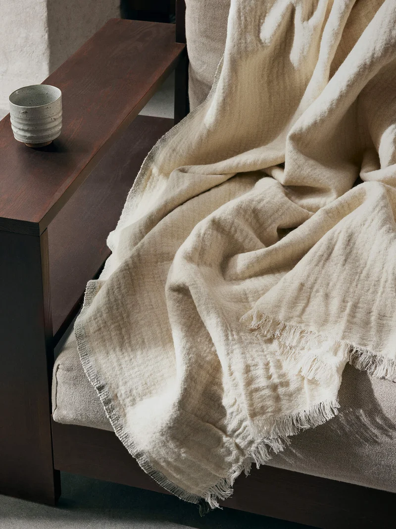 Weaver Throw - Off-white