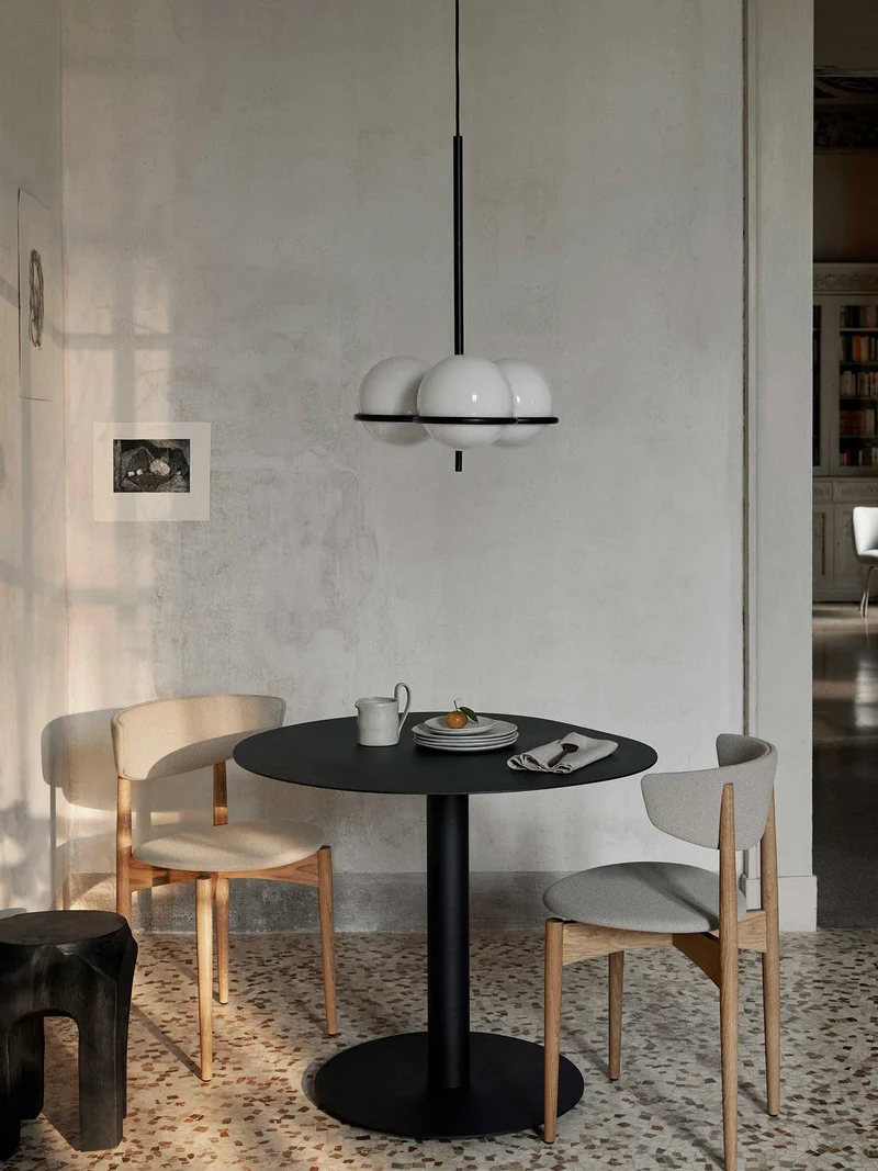 Pond Dining Table - Black