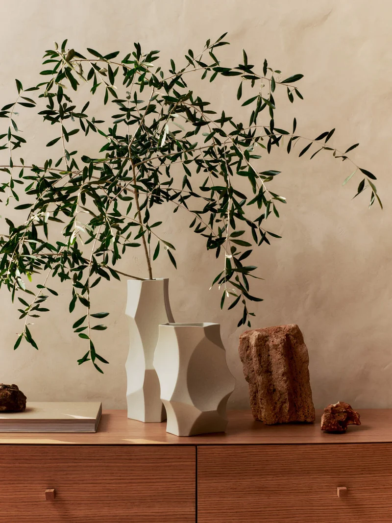 Cueva Vase - Small - Off-White