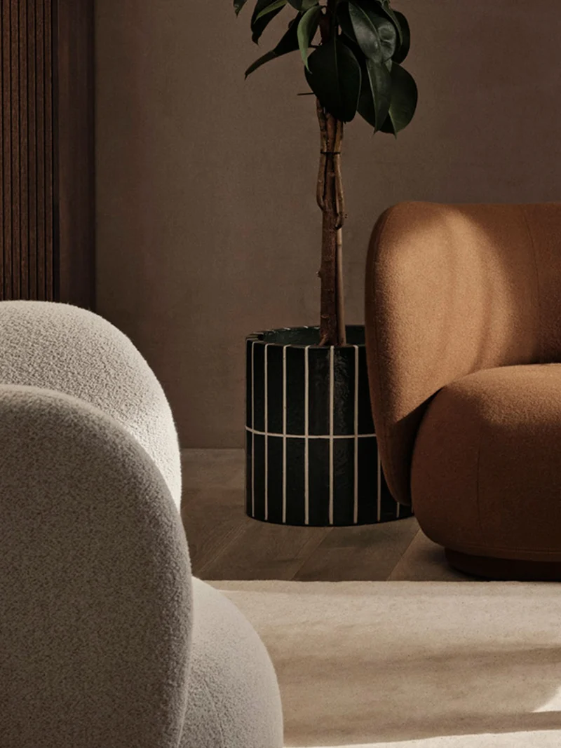 Pillar Plant Pot - Dark Green