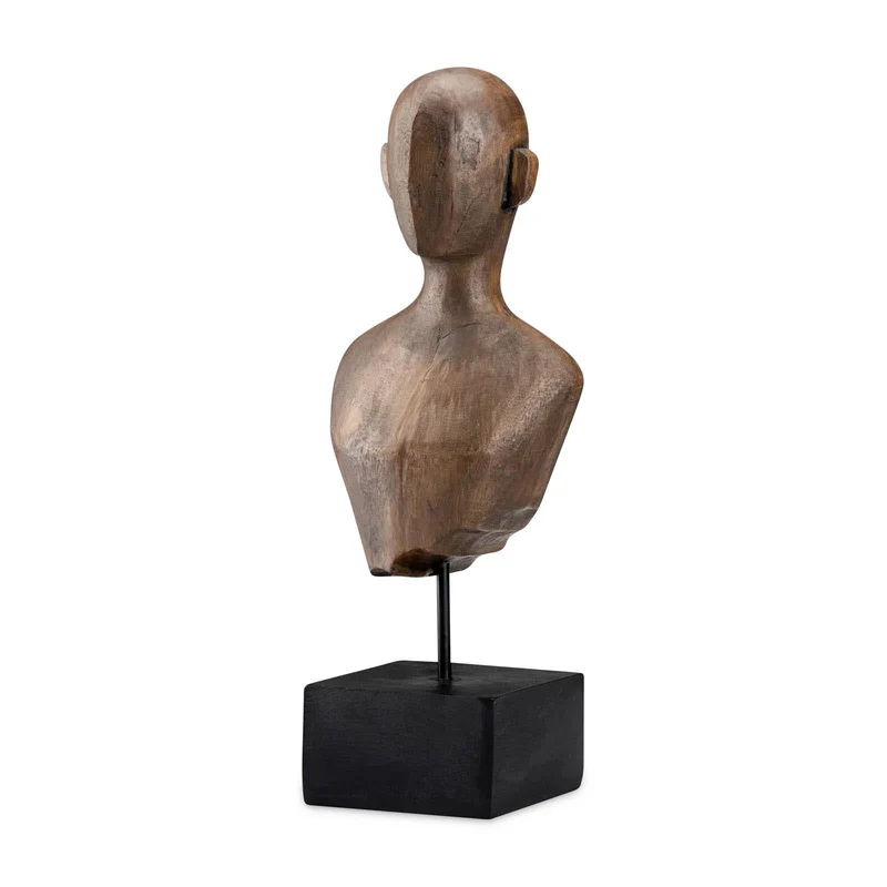 Noble Sculpture