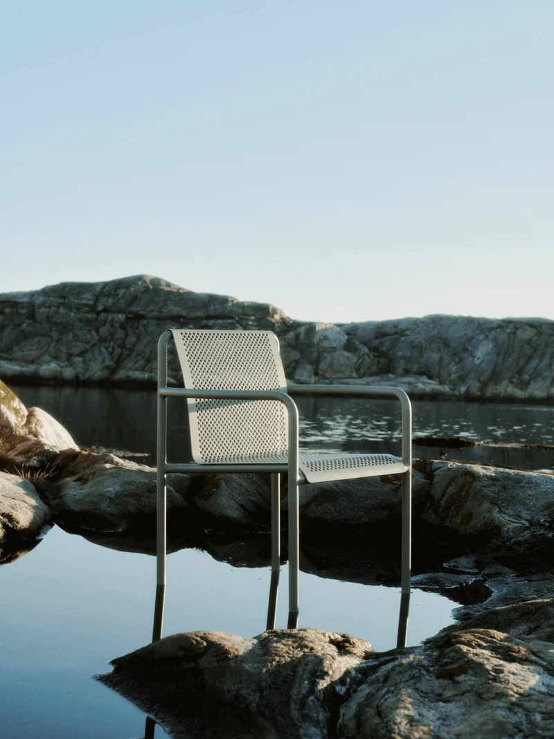 Dapple Chair with Arms - Tea Green