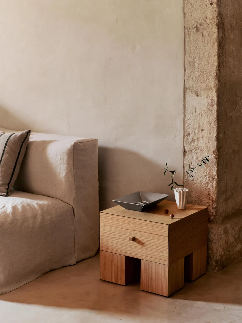 Kuben Bedside Table - 1x1 - Natural Oak Veneer