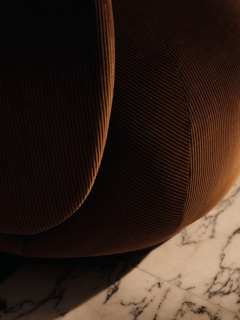 Rico Lounge Chair - Devoré Velvet - Rust