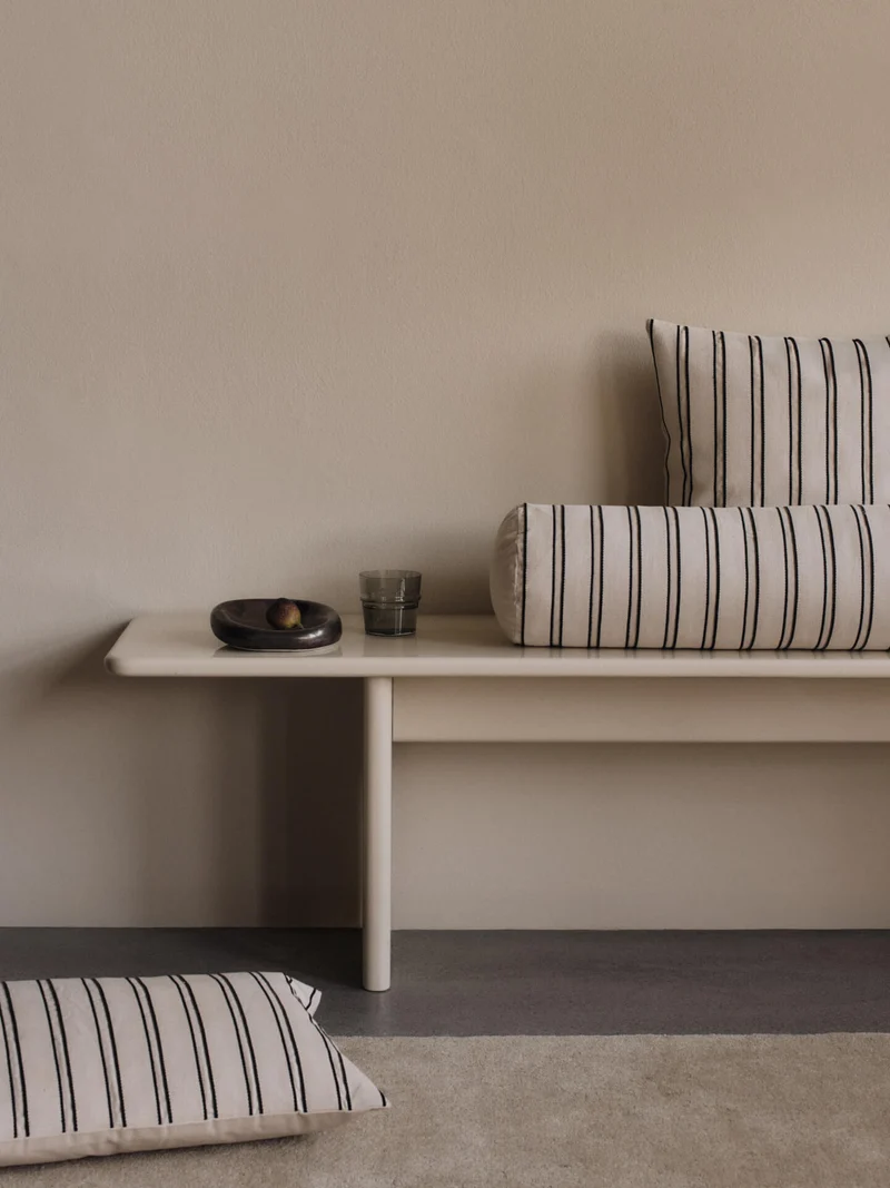 Twill Cushion - Rectangular - Off-White/Black