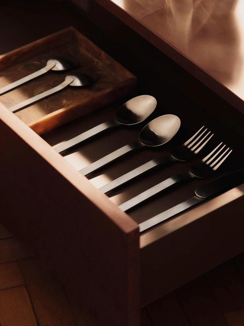 Stelo Cutlery - Set of 4 - Brushed Stainless Steel