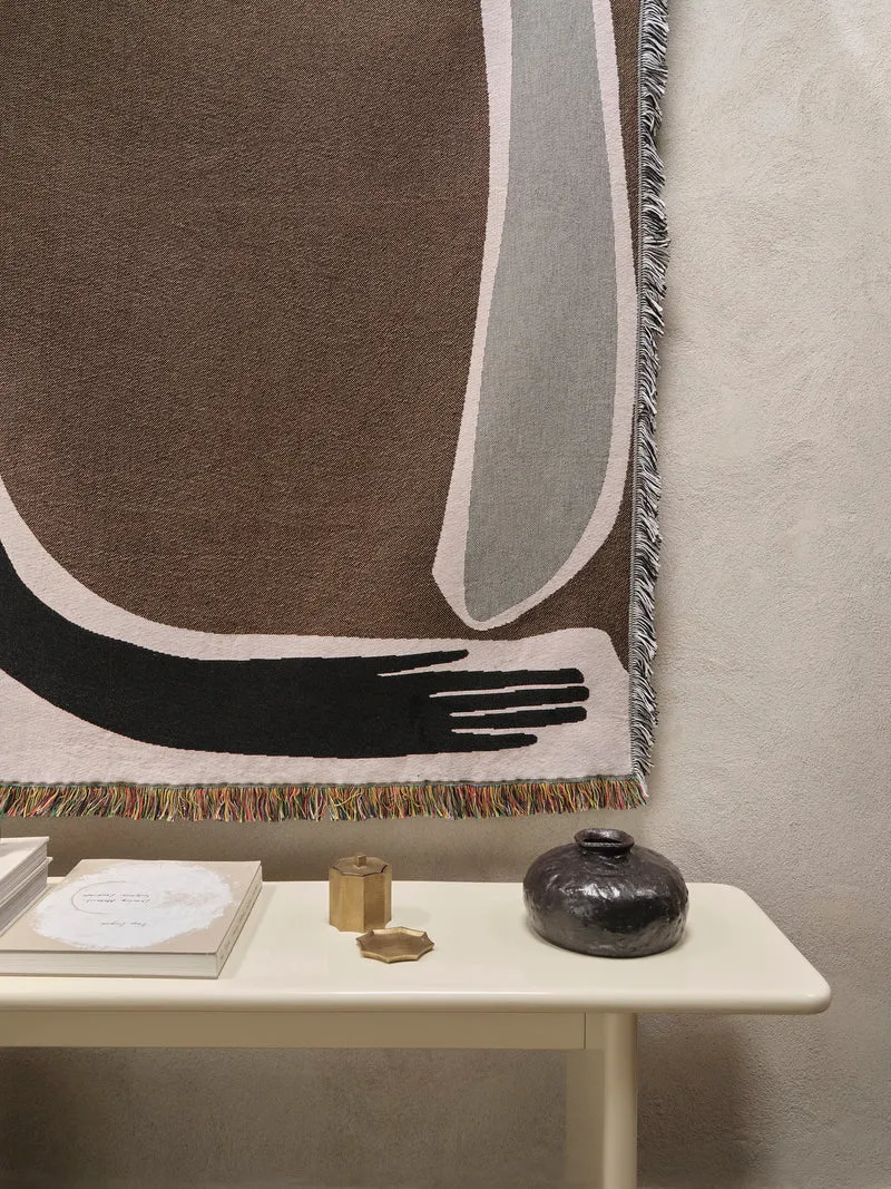 Pose Tapestry Blanket - Coffee