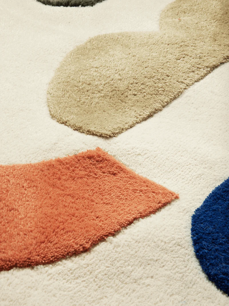 Panto Tufted Rug - Off-white