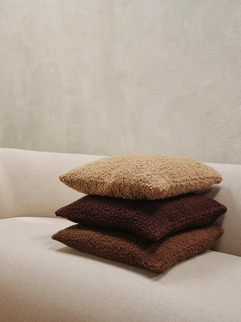 Moor Cushion - Dark Pecan