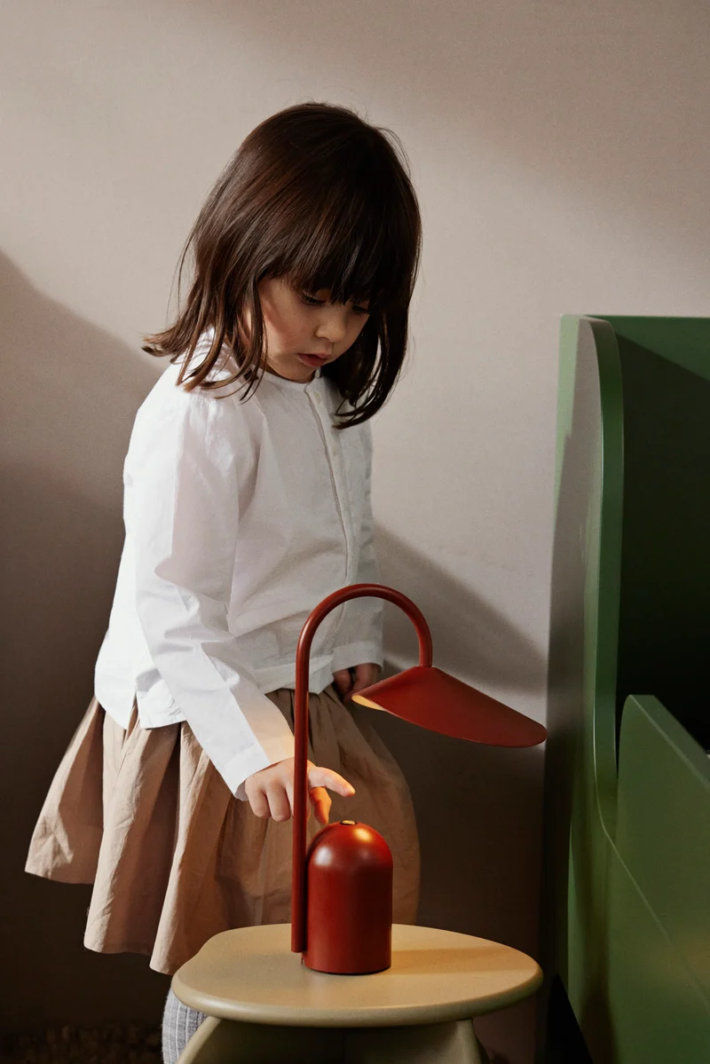 Arum Portable Lamp - Oxide Red