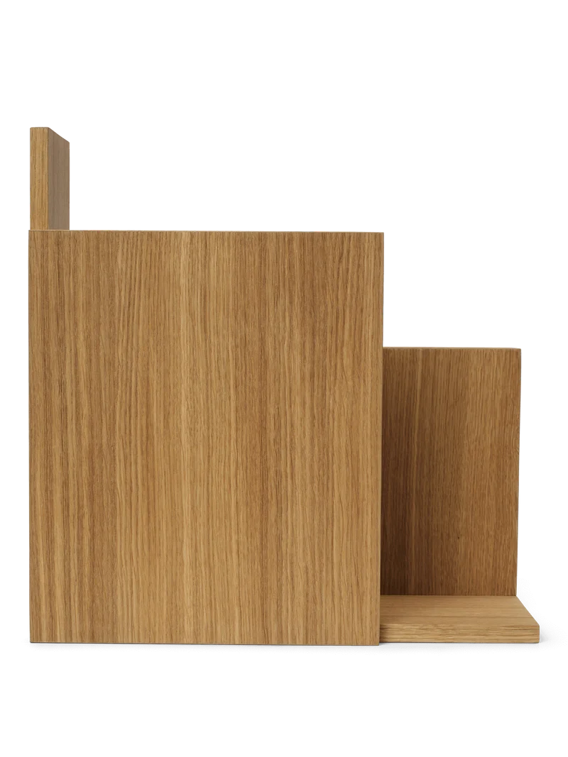 Stagger Shelf - Square - Oiled Oak