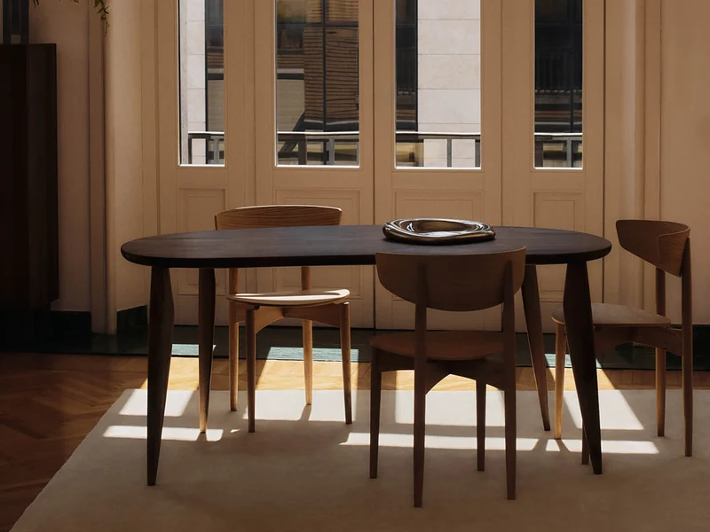 Feve Table - Walnut