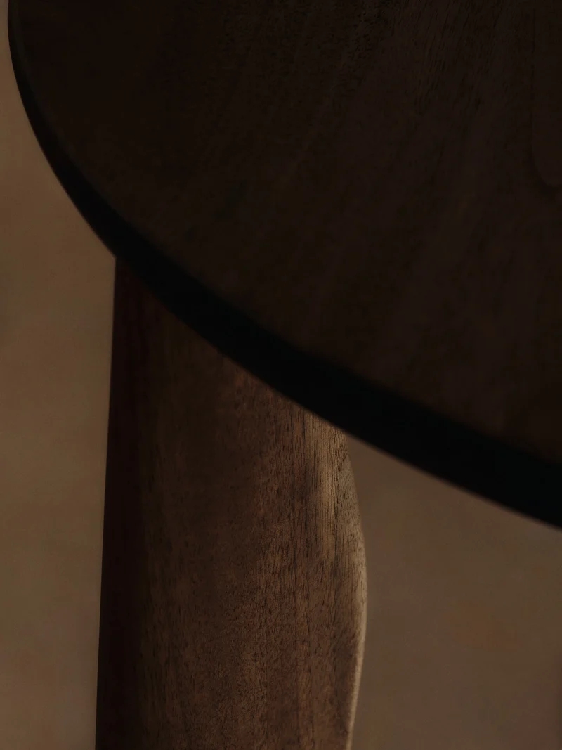 Feve Table - Walnut