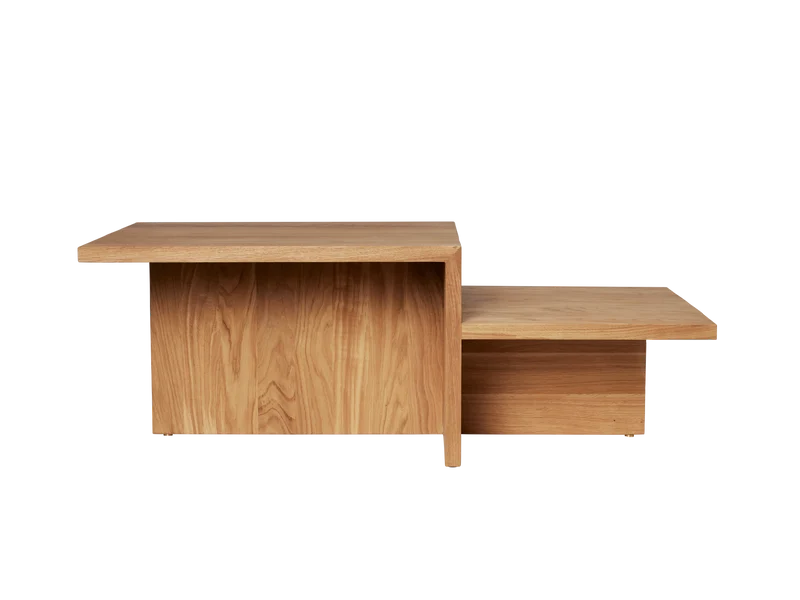 Distinct Coffee Table - Natural Oak