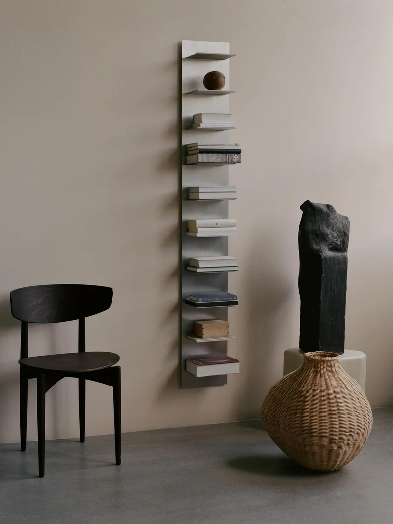 Lager Wall Shelf - Tall - Aluminium