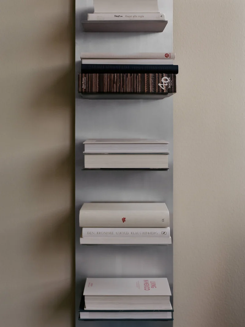 Lager Wall Shelf - Tall - Aluminium