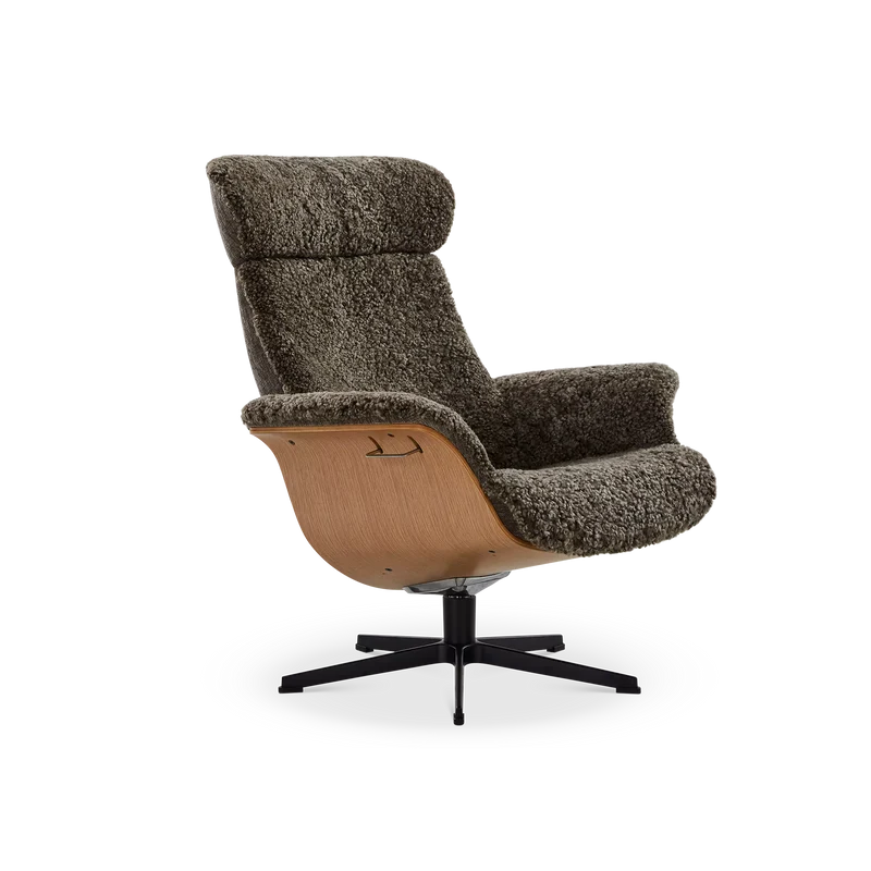 Timeout - Sheepskin Recliner by Conform